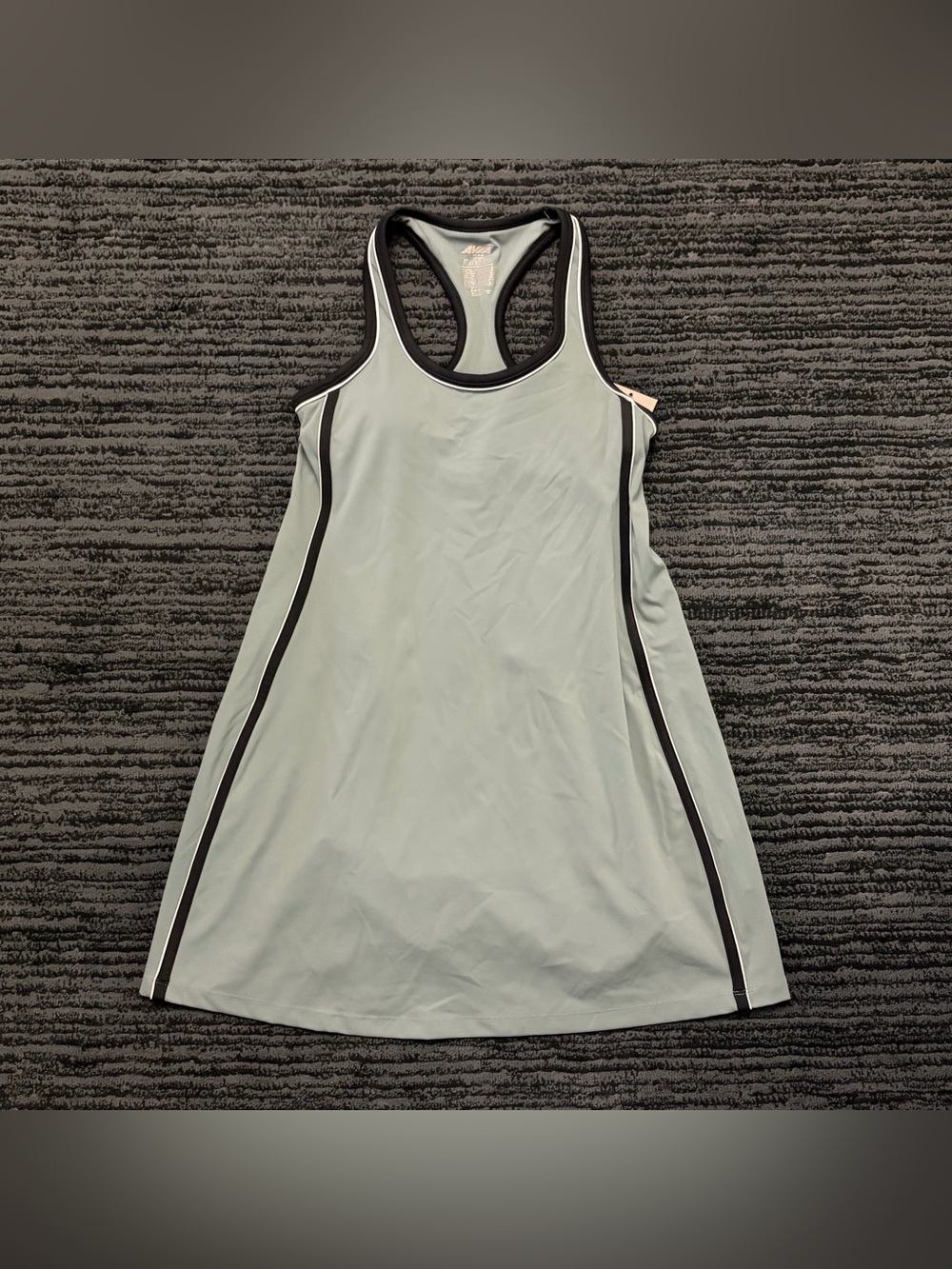 Nwt Avia Contrast binding athletic dress with built-in shorts